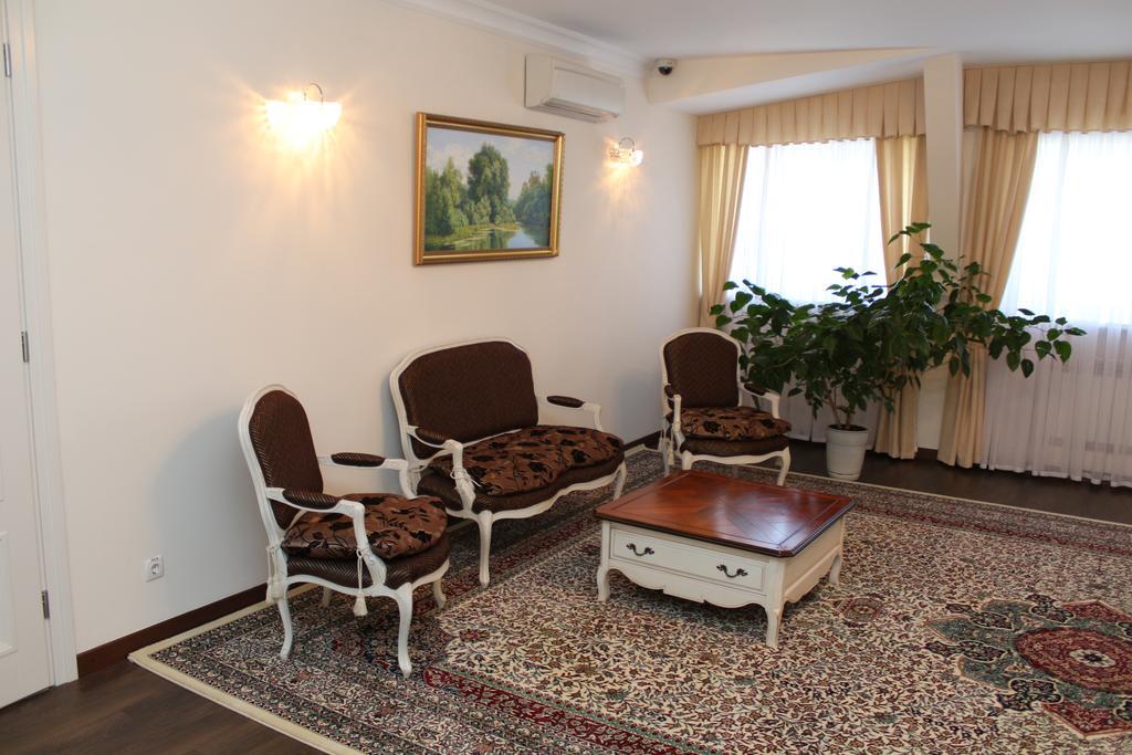 Evropeyskiy Κρεμεντσούγκ Εξωτερικό φωτογραφία